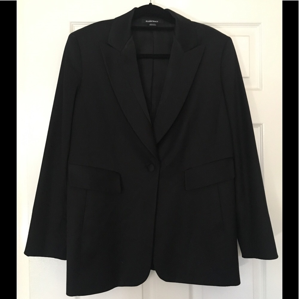 ELLEN TRACY Black Blazer with Tux Style Collar
